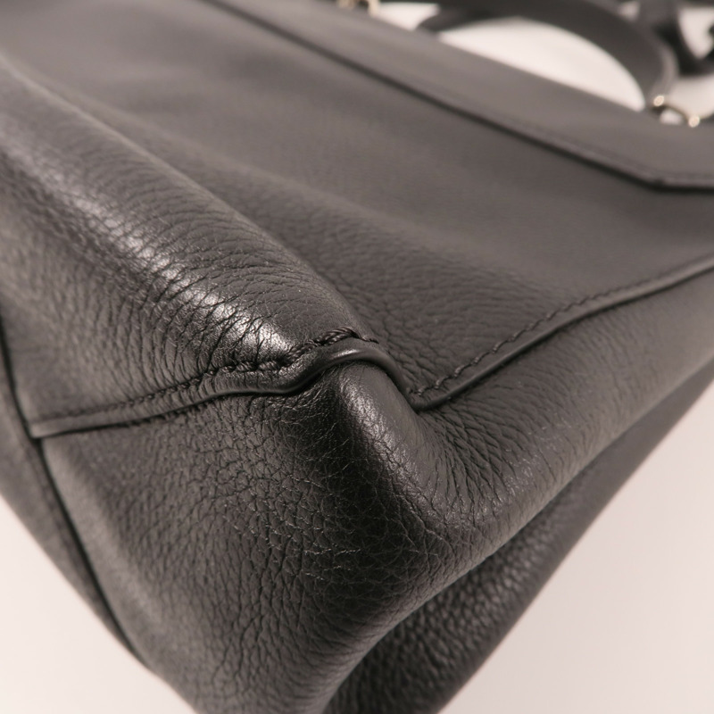 LOUIS VUITTON 牛皮皮革Lock Me II銀扣手挽肩背兩用袋-6