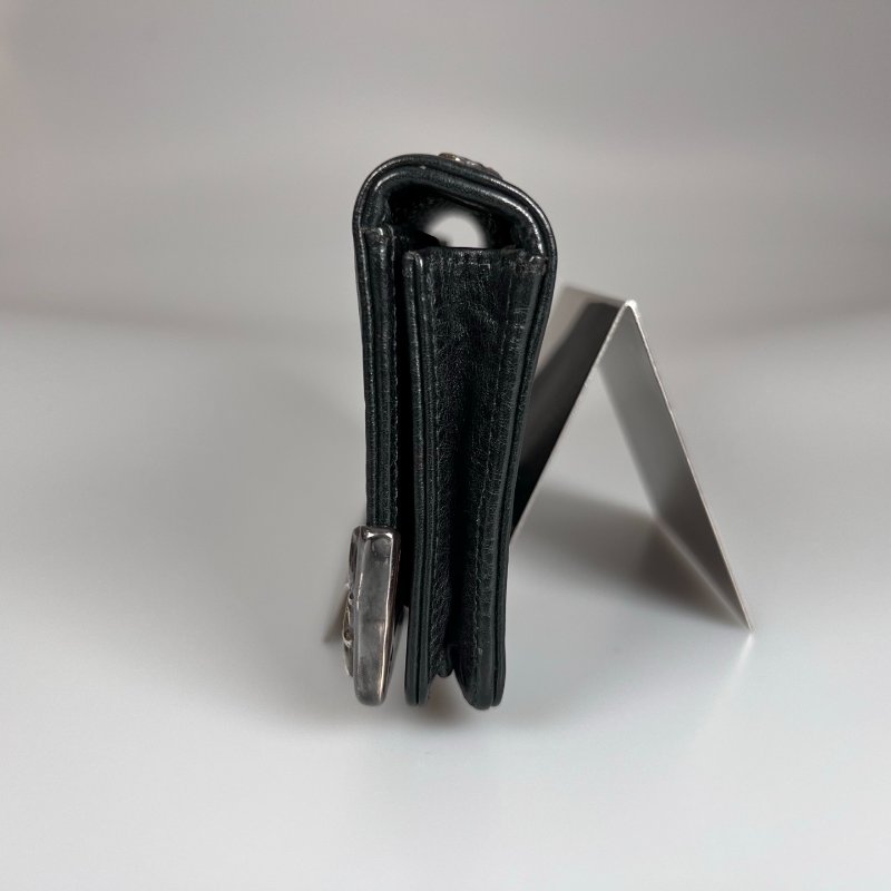 Chrome Hearts 黑皮革鐵牌對開長夾-2