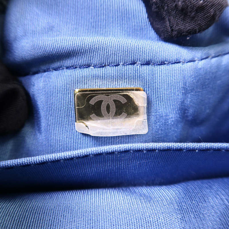 CHANEL 牛仔布料Denim Mood Chain Bucket Bag金扣鏈帶肩背袋-7