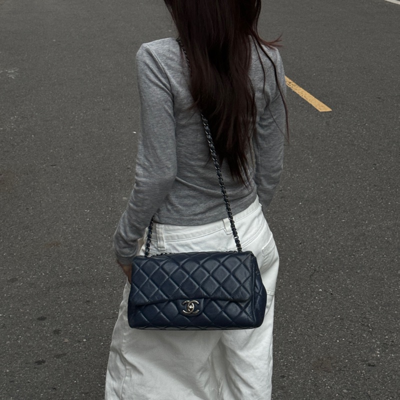 【極新🎁】 Chanel CF 香奈兒 抓皺牛皮 斜背包(專櫃263,300)-2