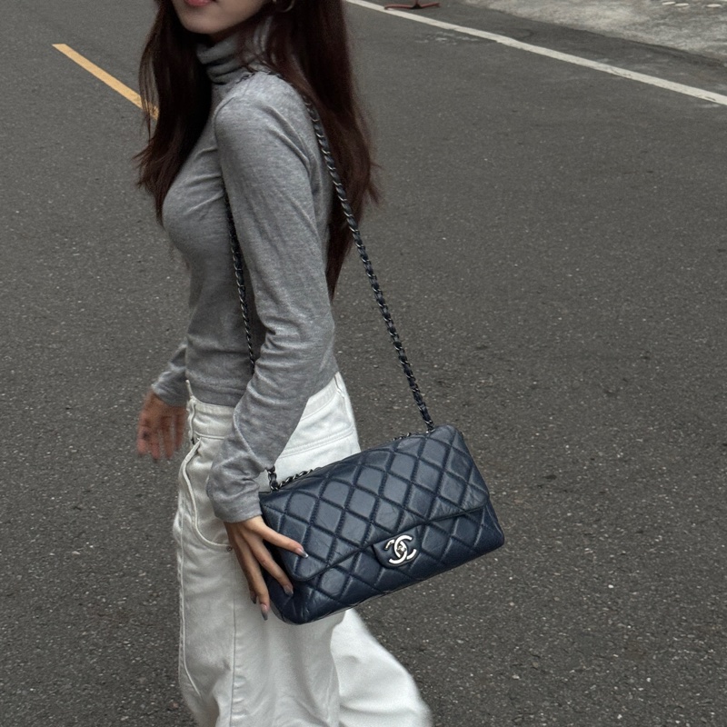 【極新🎁】 Chanel CF 香奈兒 抓皺牛皮 斜背包(專櫃263,300)-7