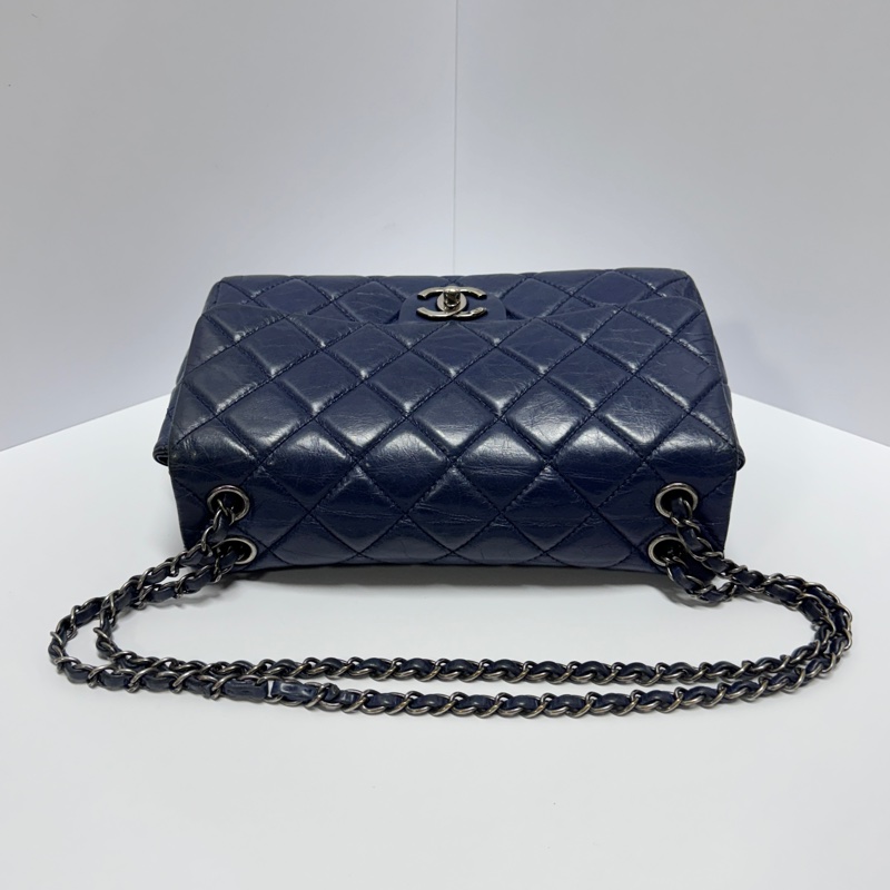 【極新🎁】 Chanel CF 香奈兒 抓皺牛皮 斜背包(專櫃263,300)-18