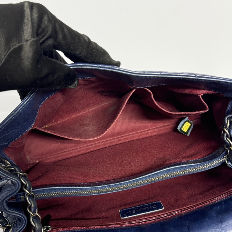 【極新🎁】 Chanel CF 香奈兒 抓皺牛皮 斜背包(專櫃263,300)-26