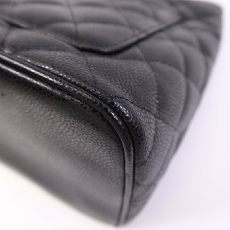 CHANEL 牛皮皮革Medallion Tote銀扣手挽袋-10