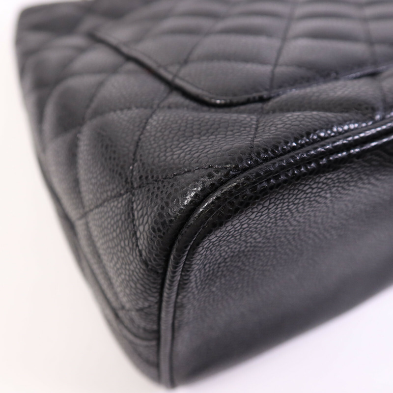 CHANEL 牛皮皮革Medallion Tote銀扣手挽袋-11