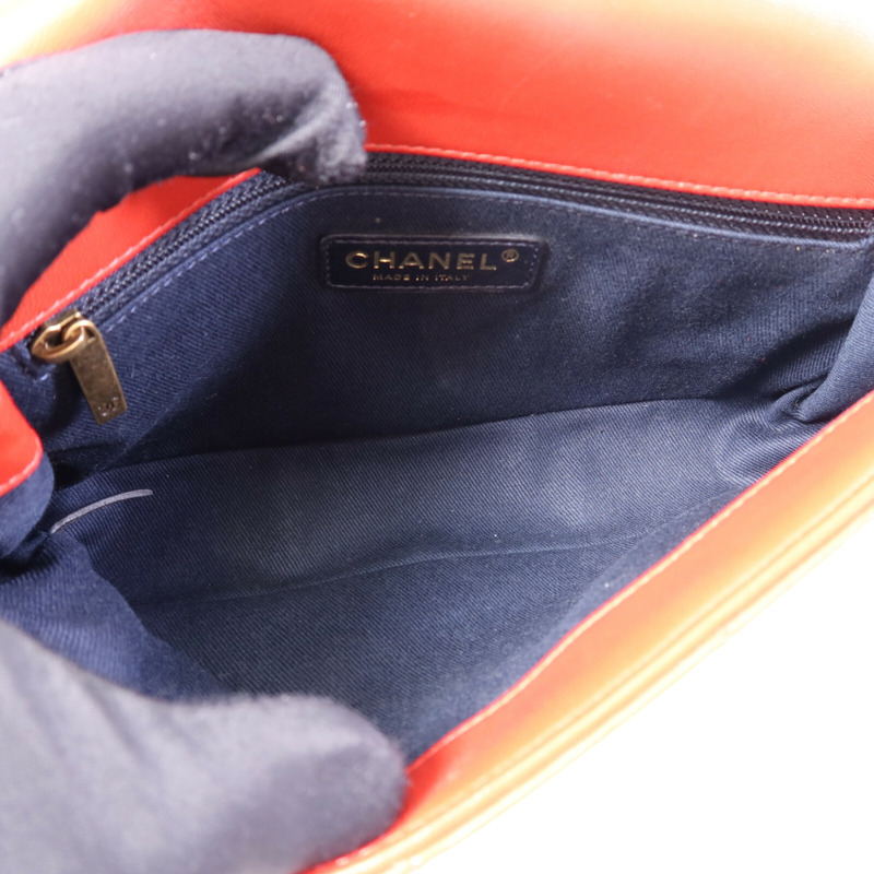 CHANEL 牛皮皮革Pyramid CC Camera Bag金扣鏈帶肩背袋-4