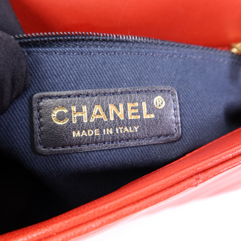 CHANEL 牛皮皮革Pyramid CC Camera Bag金扣鏈帶肩背袋-5