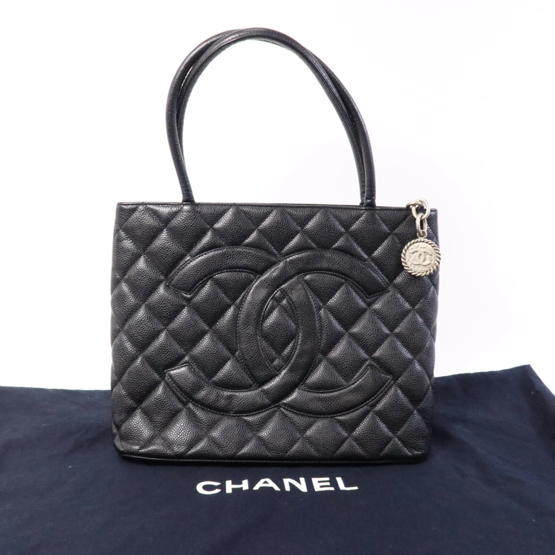 CHANEL 牛皮皮革Shoulder Bag銀扣肩背袋-9