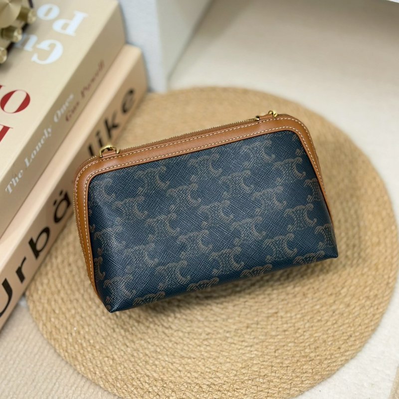 (全新未使用、全配、送禮沒問題😍)🏷Celine 瑟琳.Mini 貝殼包 新款-1