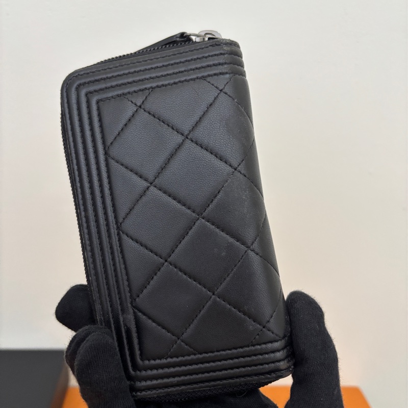 🔹 BOY CHANEL 菱格拉鍊中夾｜黑色-4