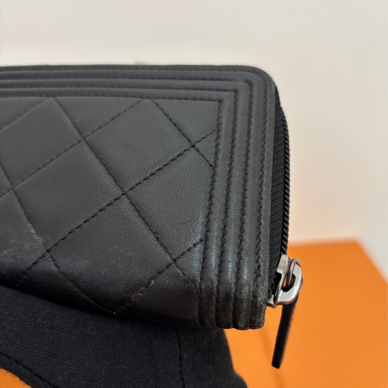 🔹 BOY CHANEL 菱格拉鍊中夾｜黑色-7