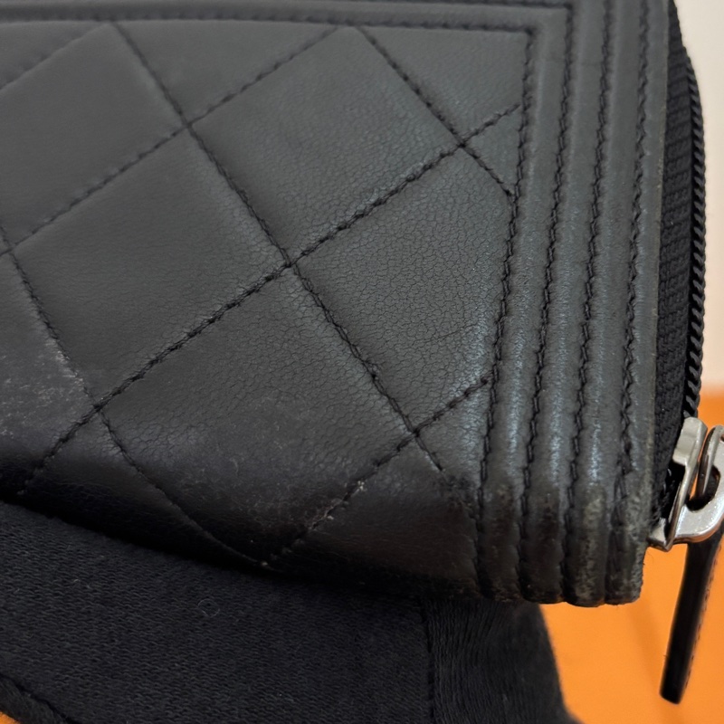 🔹 BOY CHANEL 菱格拉鍊中夾｜黑色-9