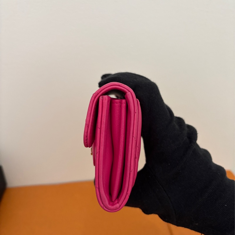 【CHANEL 經典掀蓋零錢包｜桃紅羊皮】 目前時段寄出過年前可收到-3