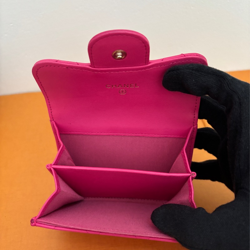 【CHANEL 經典掀蓋零錢包｜桃紅羊皮】 目前時段寄出過年前可收到-7