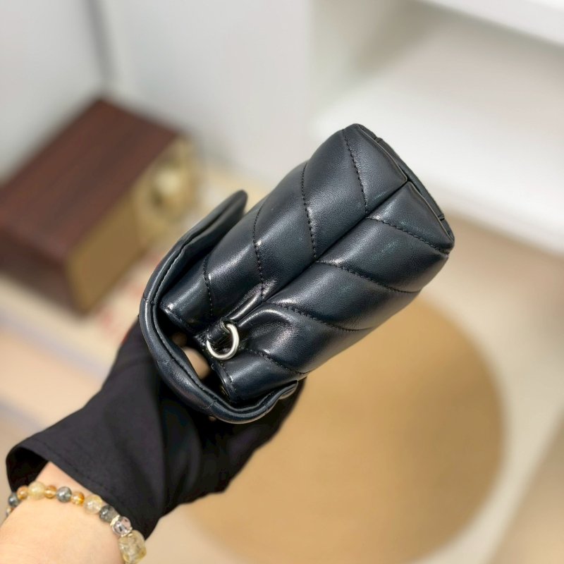 🏷YSL 聖羅蘭．Loulou Toy 方胖子/客人寄賣-2