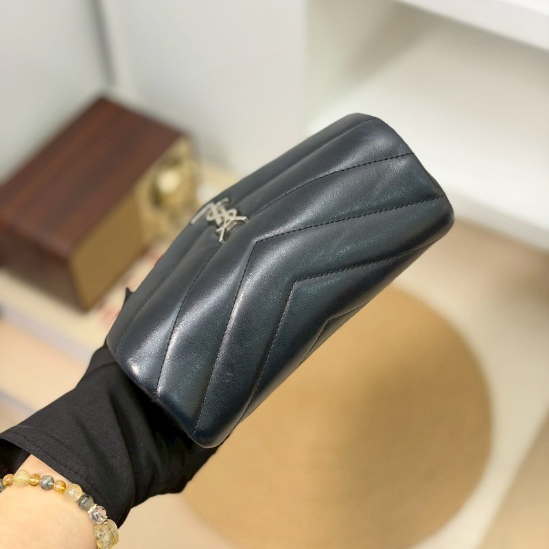 🏷YSL 聖羅蘭．Loulou Toy 方胖子/客人寄賣-13