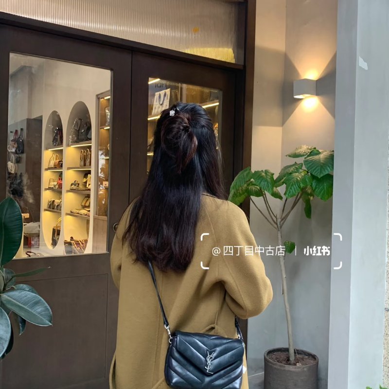 🏷YSL 聖羅蘭．Loulou Toy 方胖子/客人寄賣-25