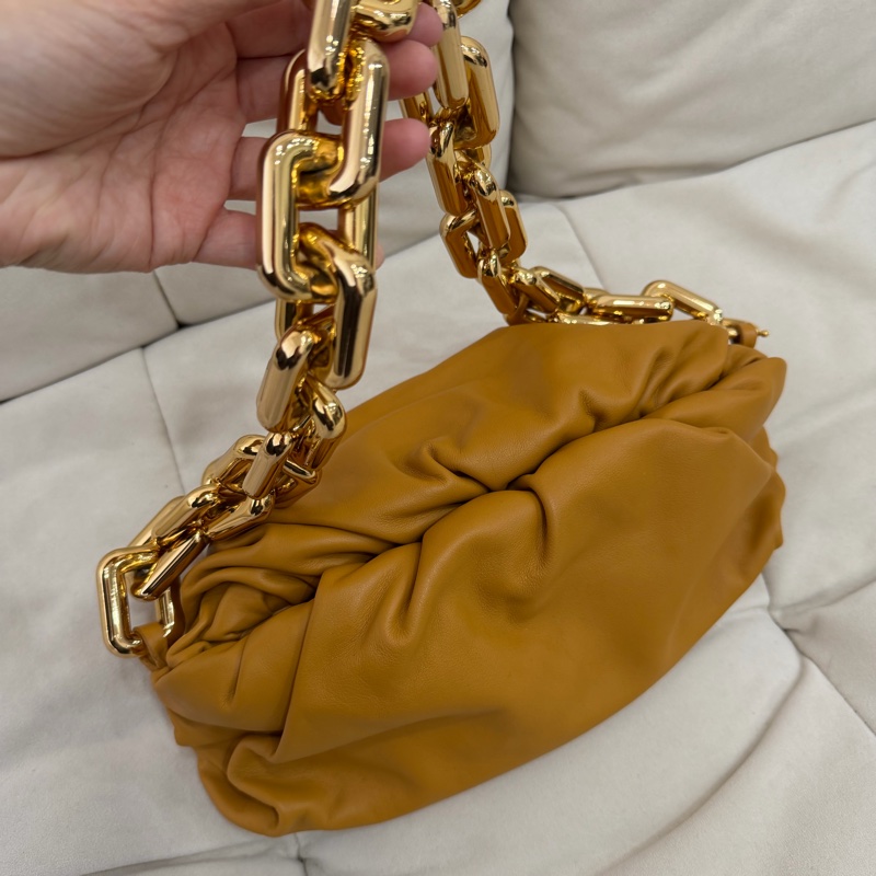 Bottega Veneta 雲朵 chain pouch shoulder bag-1