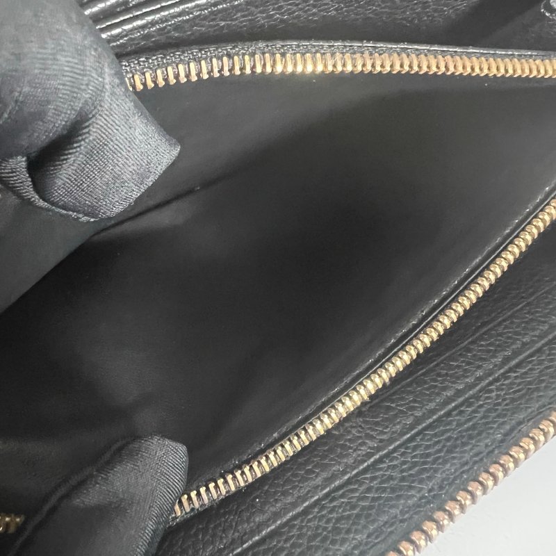 LV M10924 黑壓紋ㄇ拉長夾-7