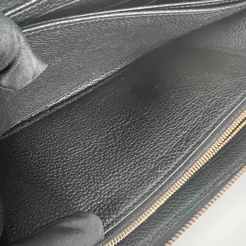 LV M10924 黑壓紋ㄇ拉長夾-8