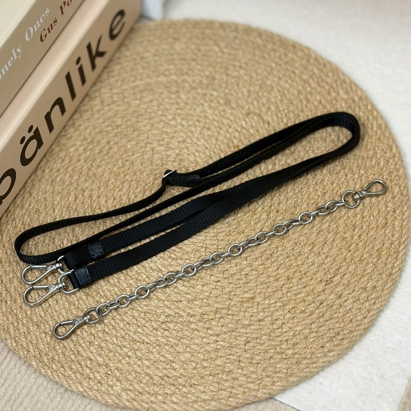 (稀有釋出!值得收藏😍)🏷Prada 普拉達.Mini Hobo 限量絕版款-19