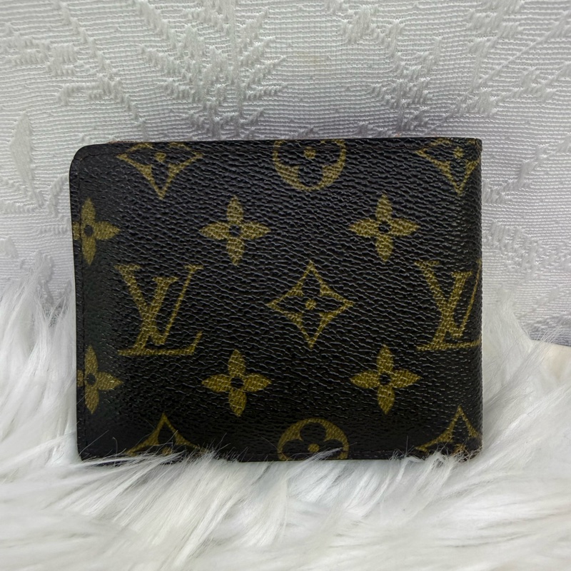 Louis Vuitton Wallet-1