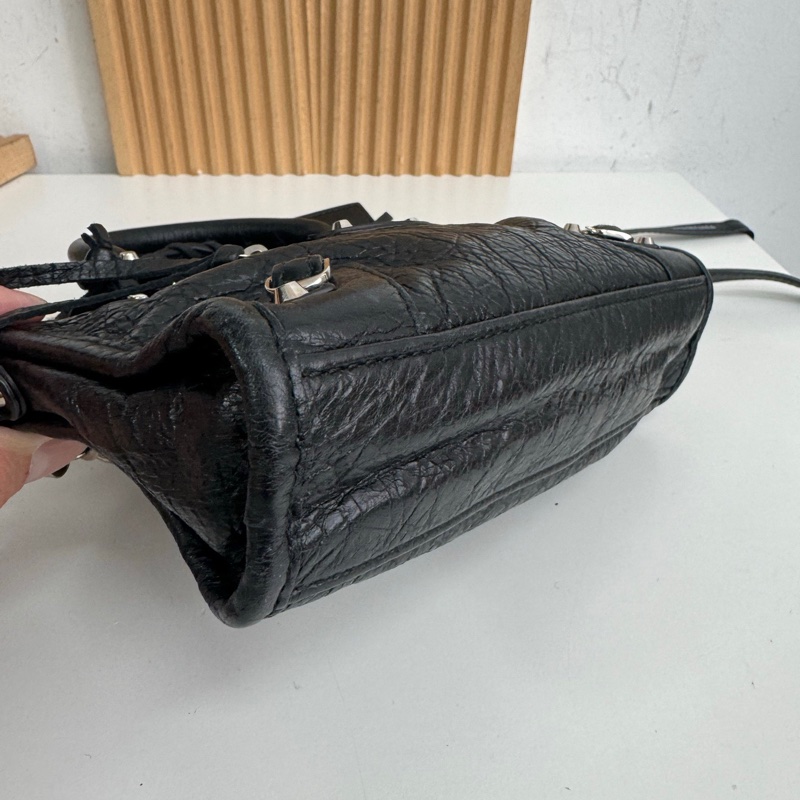 巴黎世家黑銀Nano City-4