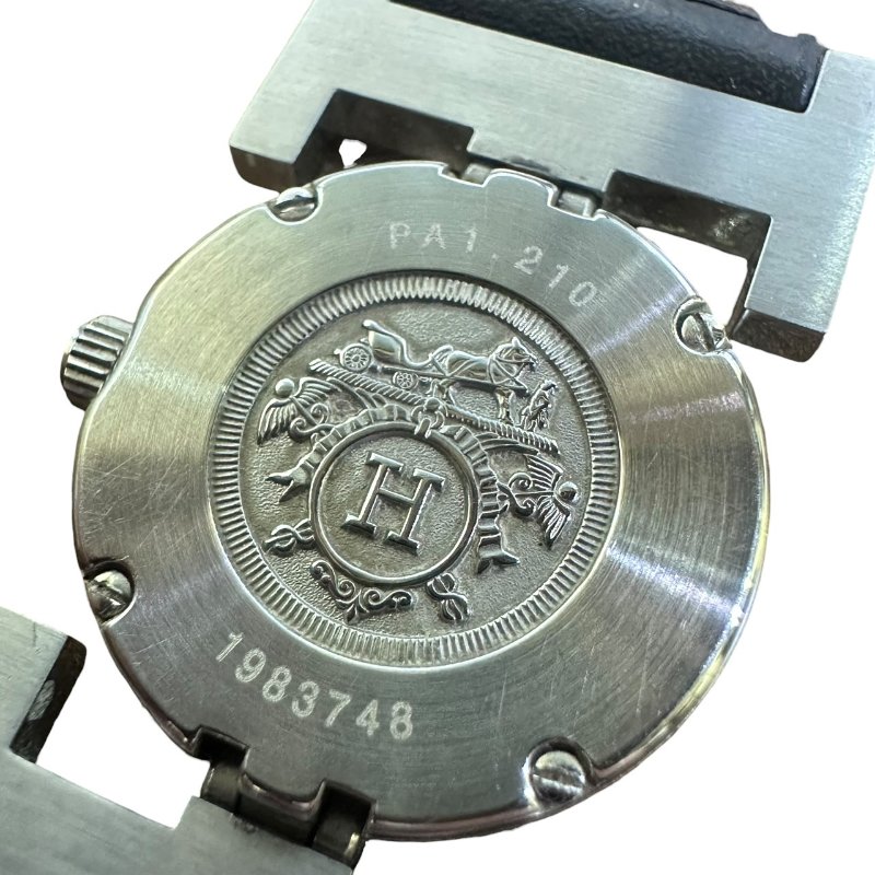 【美收精品】HERMES 雙H銀框黑色黑面磐石英腕錶 4-945-7