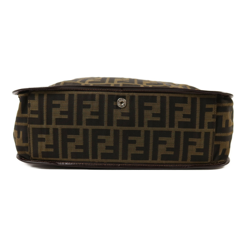 FENDI 帆布Hand Bag銀扣手挽袋-3