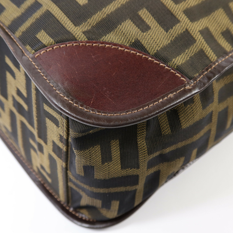 FENDI 帆布Hand Bag銀扣手挽袋-12