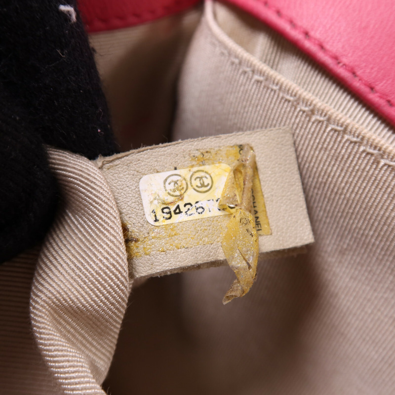 CHANEL 羊皮皮革Boy 25銀扣鏈帶肩背袋-6