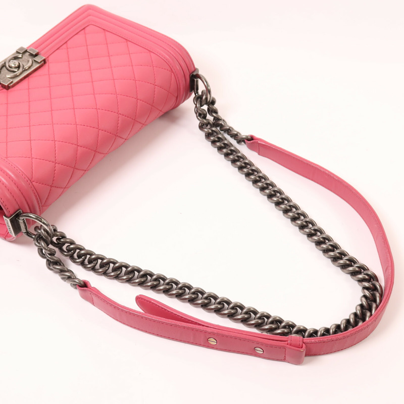 CHANEL 羊皮皮革Boy 25銀扣鏈帶肩背袋-7