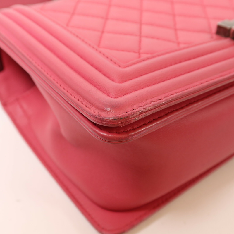 CHANEL 羊皮皮革Boy 25銀扣鏈帶肩背袋-10