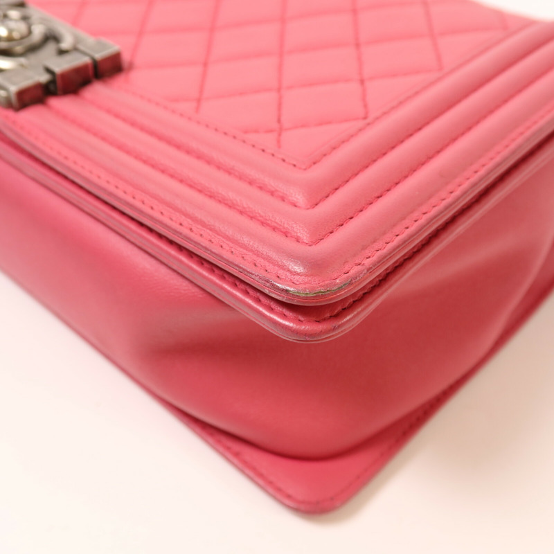 CHANEL 羊皮皮革Boy 25銀扣鏈帶肩背袋-11