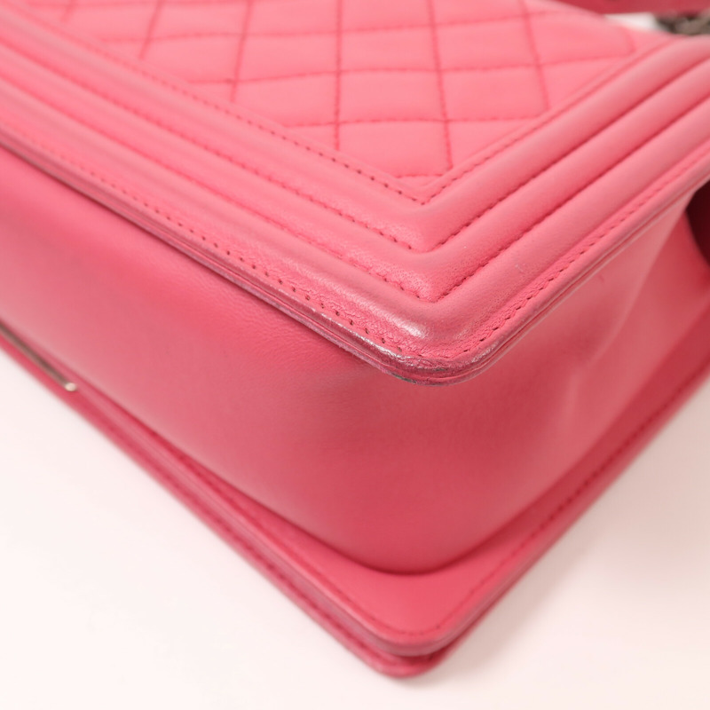 CHANEL 羊皮皮革Boy 25銀扣鏈帶肩背袋-13