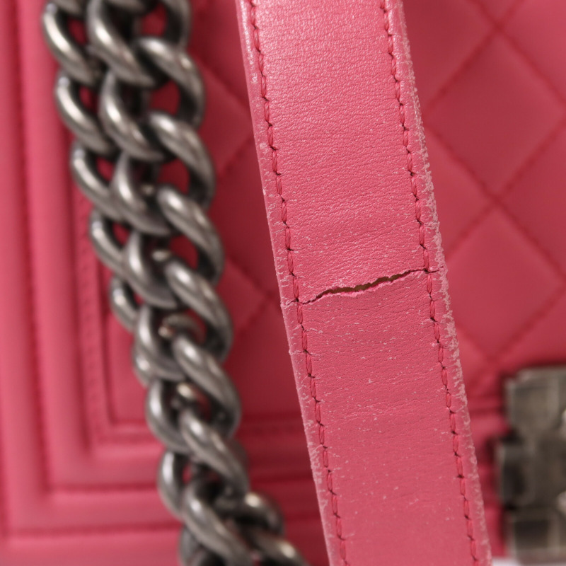 CHANEL 羊皮皮革Boy 25銀扣鏈帶肩背袋-15