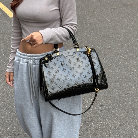 【全新閒置品🎁】 LV Vernis MM 黑老花 肩背包/斜背包（專櫃13.7萬）