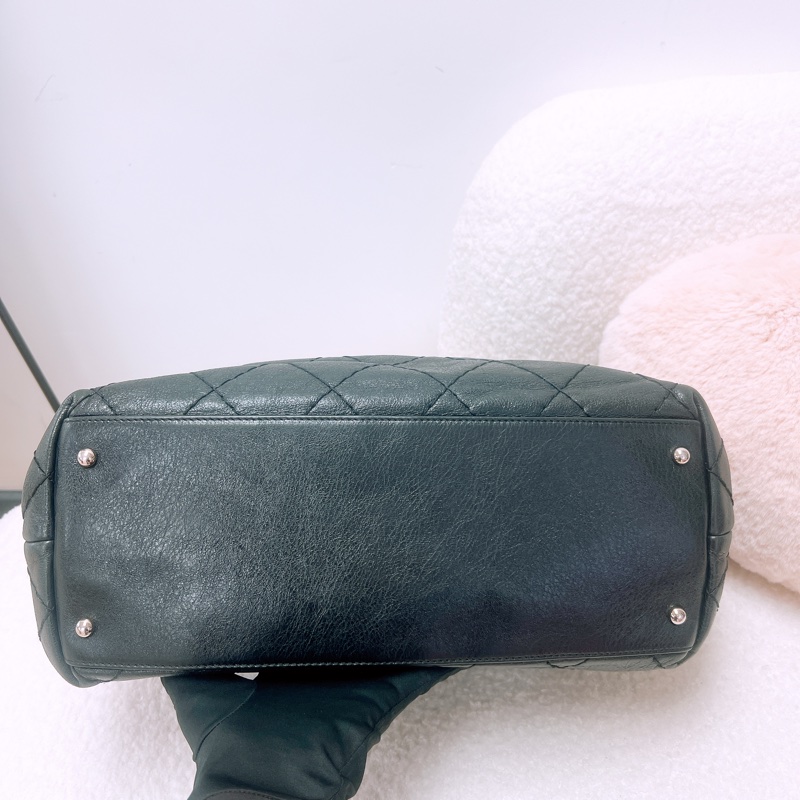 Chanel on the road tote 黑銀牛皮托特/肩背包-1