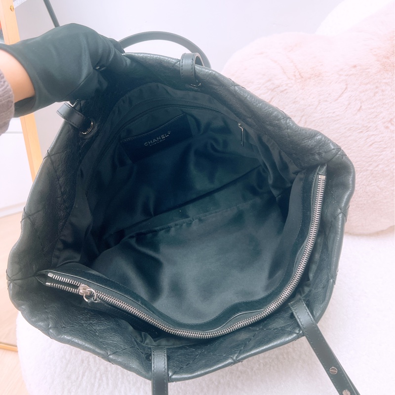 Chanel on the road tote 黑銀牛皮托特/肩背包-8