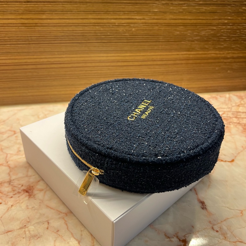 CHANEL香奈兒圓餅精緻化妝包 CHANEL Beauté Round Cosmetic Pouch-4