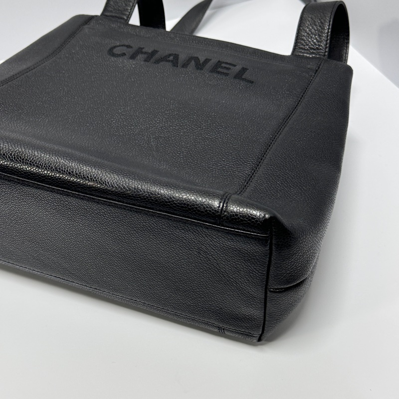 【超!級!新】 Chanel 黑銀 魚子醬牛皮 肩背托特包👜(專櫃261,300)-16