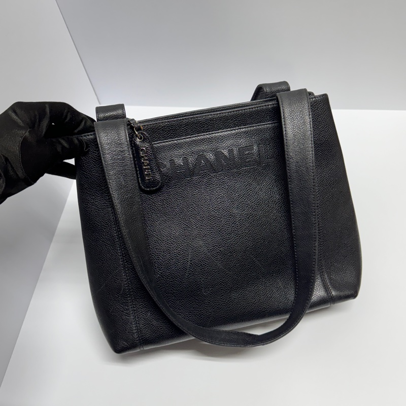 【超!級!新】 Chanel 黑銀 魚子醬牛皮 肩背托特包👜(專櫃261,300)-19