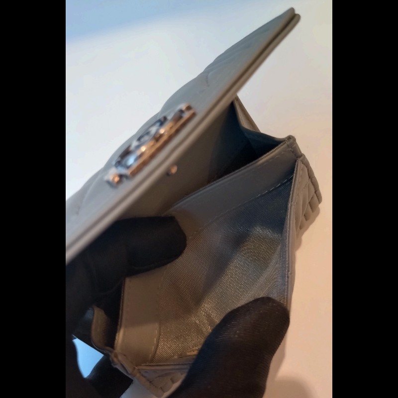 Chanel 灰皮Boy下蓋卡片零錢包-16