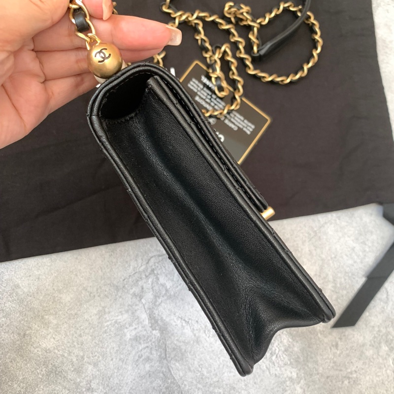 Chanel黑金羊皮珍珠包-2
