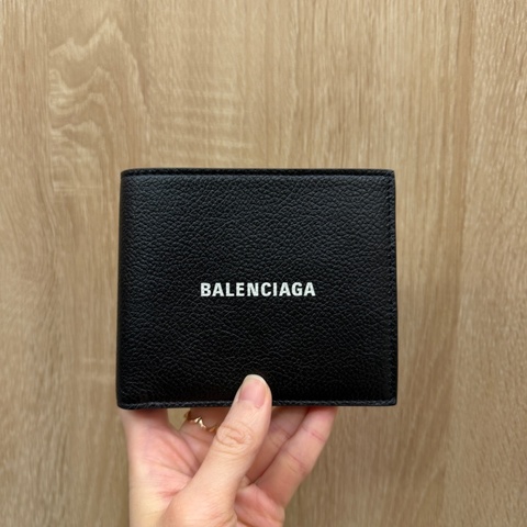 Balenciaga 黑小牛皮對開8卡短夾