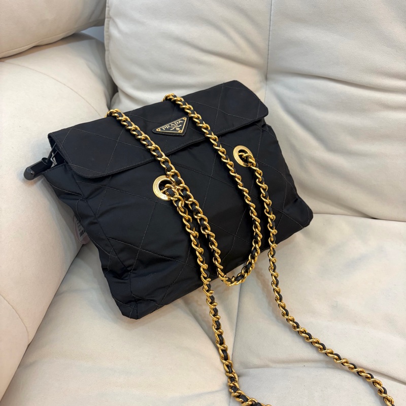 Prada 降落傘鏈條托特包 Tote-5