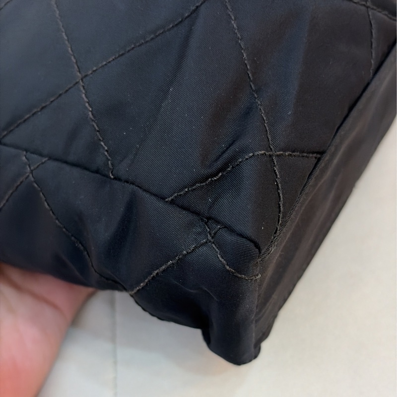 Prada 降落傘鏈條托特包 Tote-10