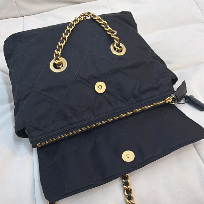 Prada 降落傘鏈條托特包 Tote-16