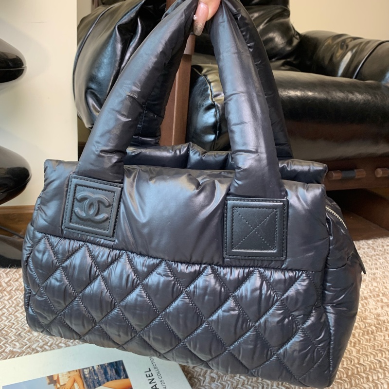 Chanel運動方標羽絨包-1