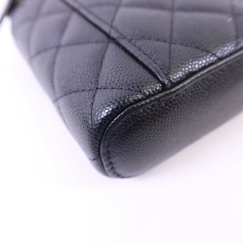 CHANEL 牛皮皮革Chain Shoulder金扣鏈帶肩背袋-13